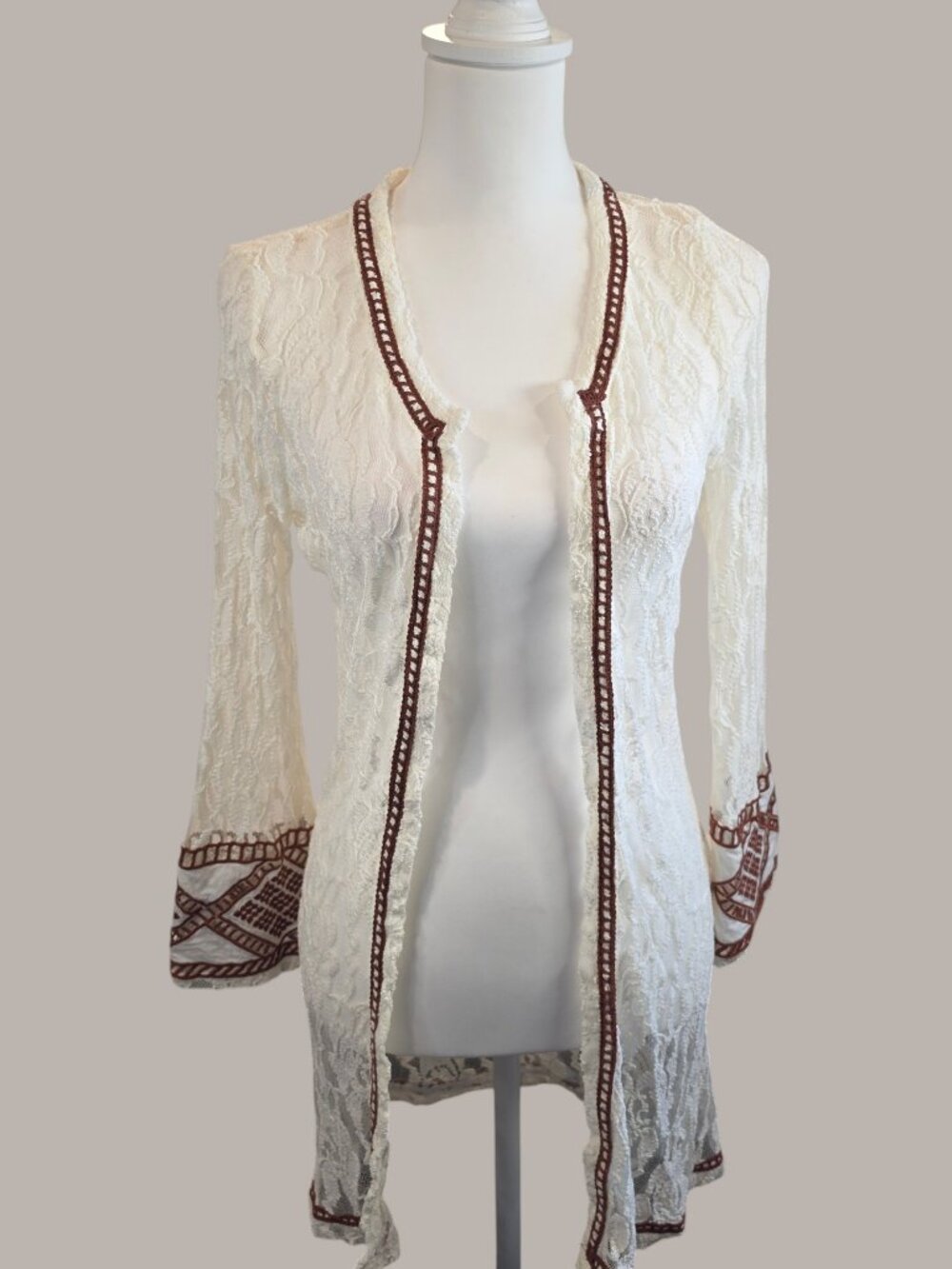 Gimmicks by BKE White Sheer Floral Lace Open Front Duster Cardigan Size S